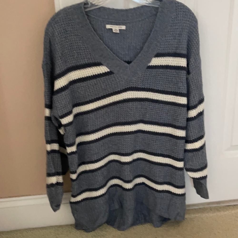 AE sweater
